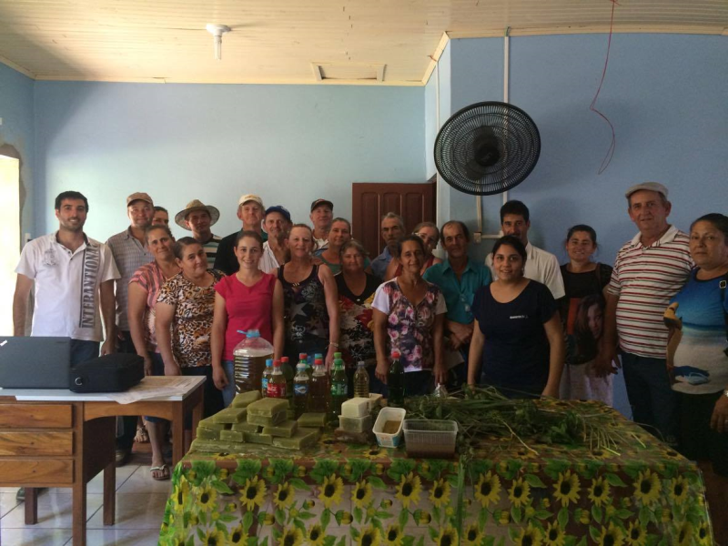 Produtores de Porto Xavier participam de seminário sobre Atividade Leiteira